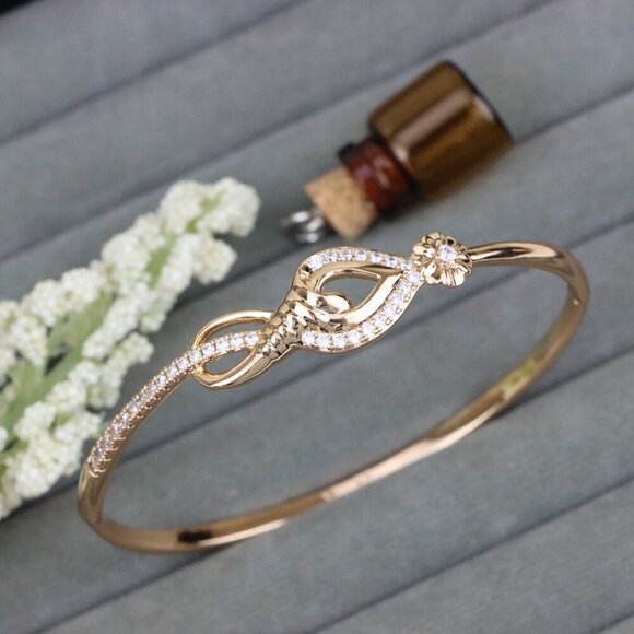 Elegant Teardrop Rose Gold Bangle with Floral Accent and Stones, XPBL0467 - Picture 12 of 12
